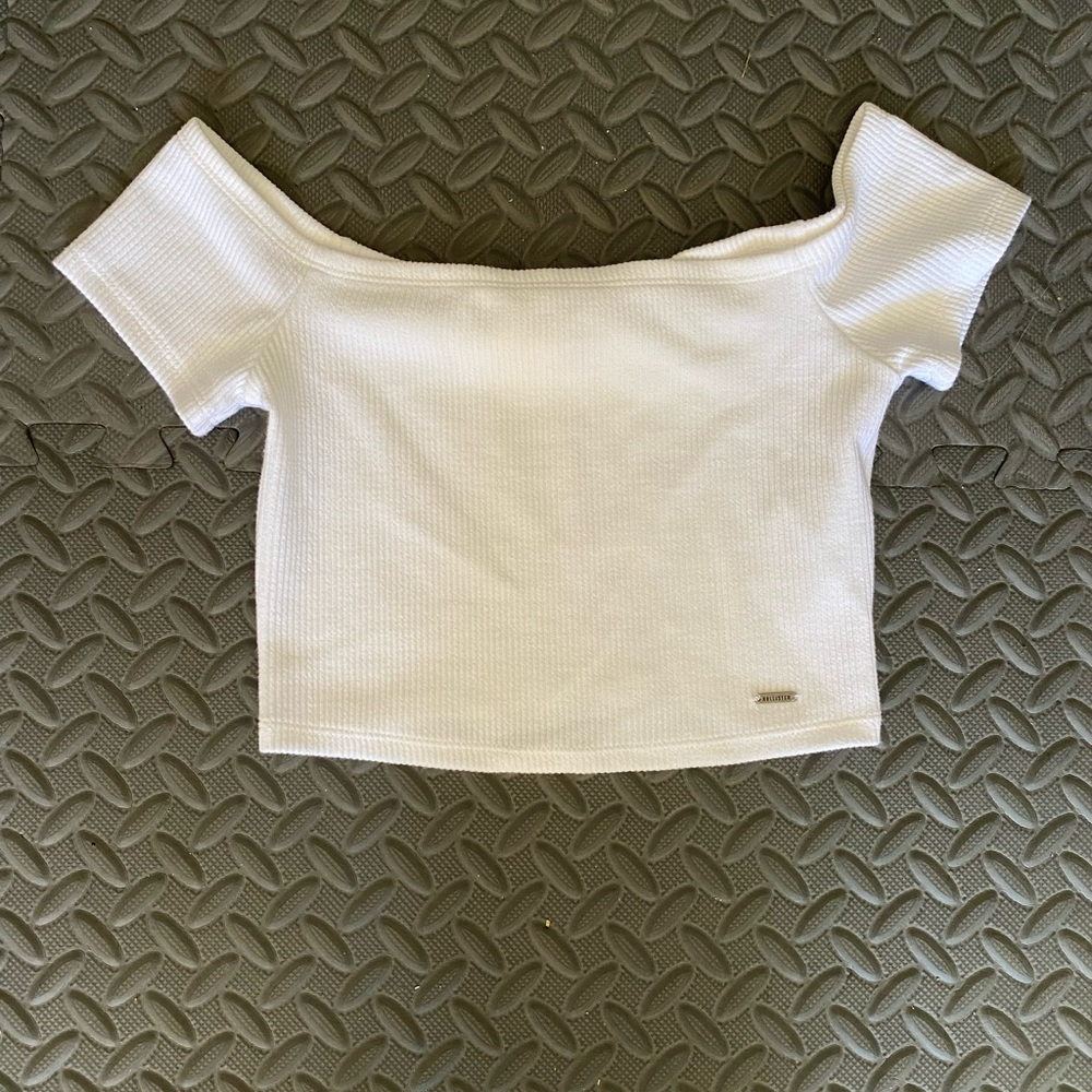 Hollister crop top